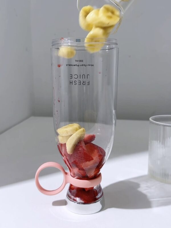 Mini Portable Blender Bottle - Image 4