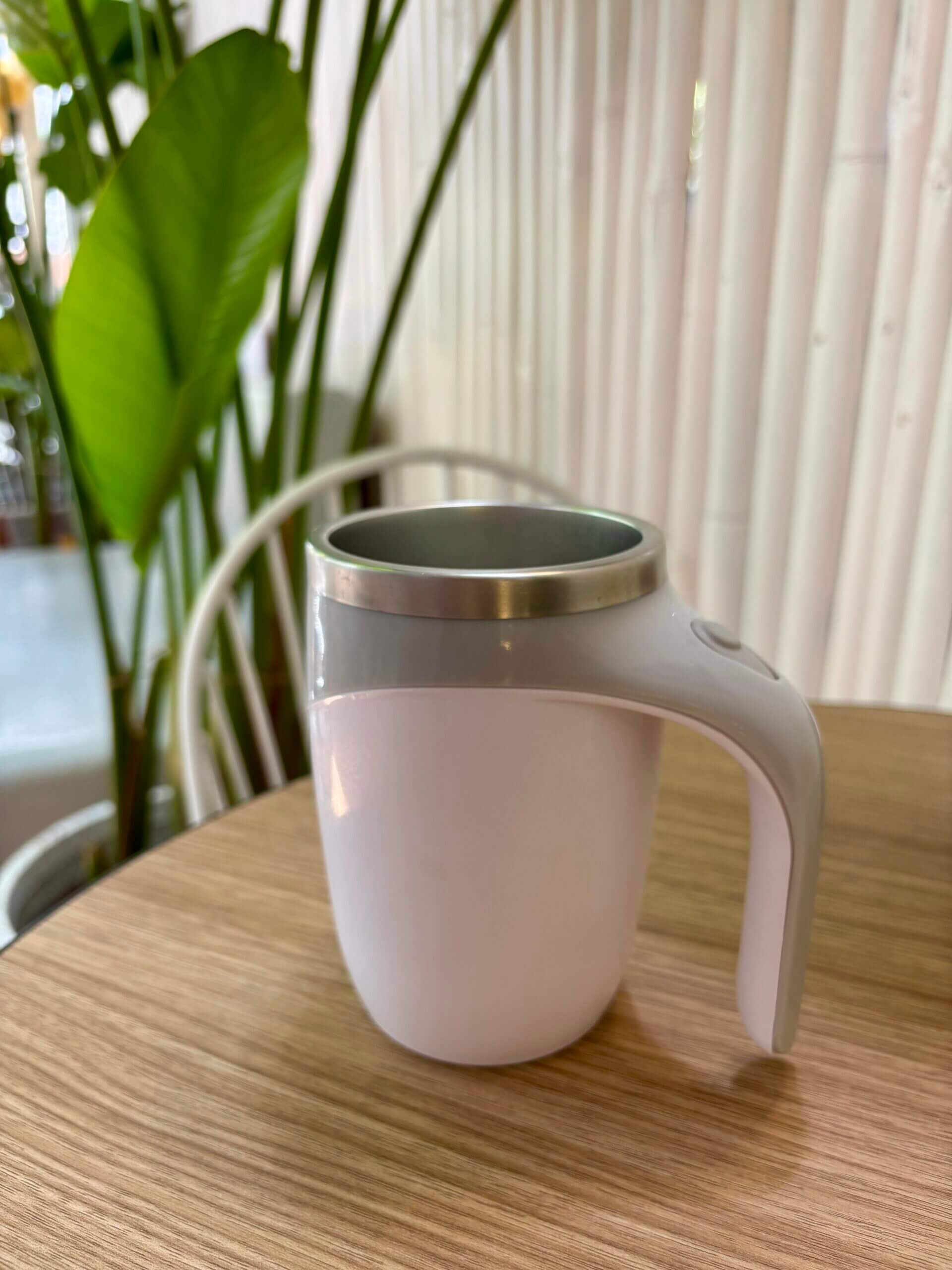 Self-Stirring Magic Cup